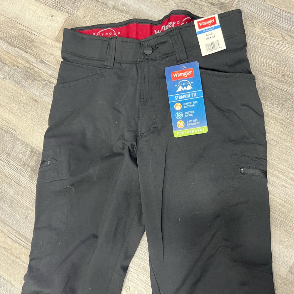 Men’s Wrangler Outdoor Straight Fit Pant